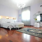 Il Giardino Delle Jacaranda Bed and breakfast 4*