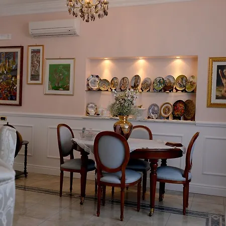 Il Giardino Delle Jacaranda Bed and breakfast 3*