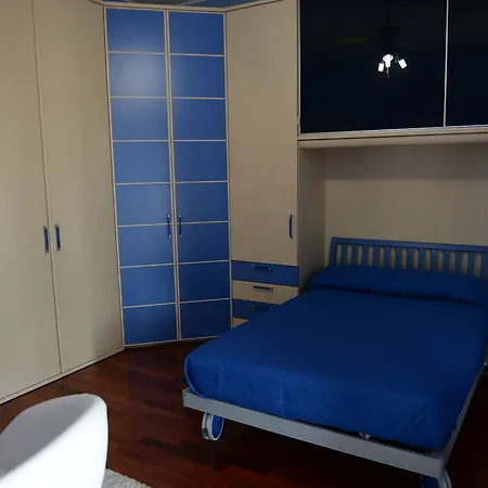 Couette-café Il Giardino Delle Jacaranda 4*