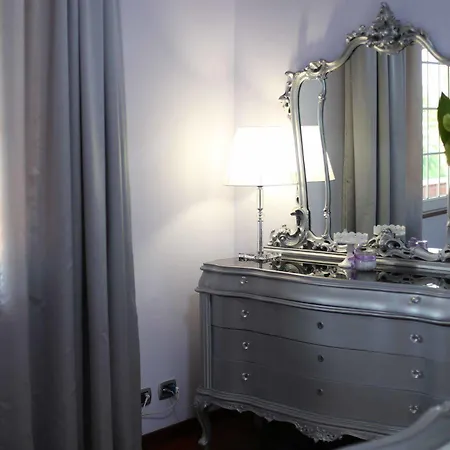 Il Giardino Delle Jacaranda Bed and breakfast 3*