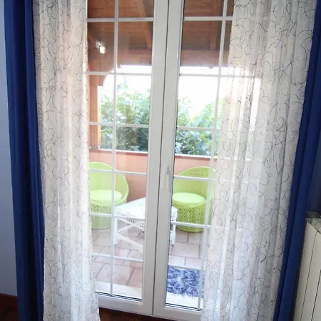 Il Giardino Delle Jacaranda Bed and breakfast 3*