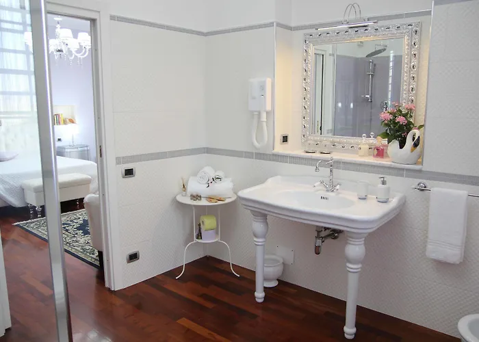 Il Giardino Delle Jacaranda Bed & Breakfast 4*