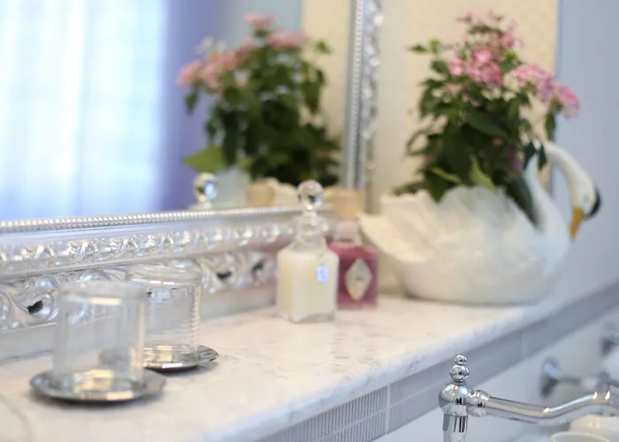 Il Giardino Delle Jacaranda Bed & Breakfast 4*