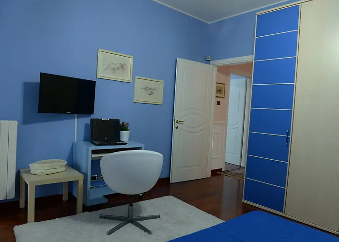 Il Giardino Delle Jacaranda