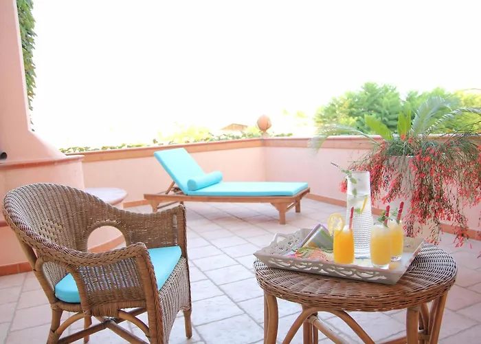 Il Giardino Delle Jacaranda