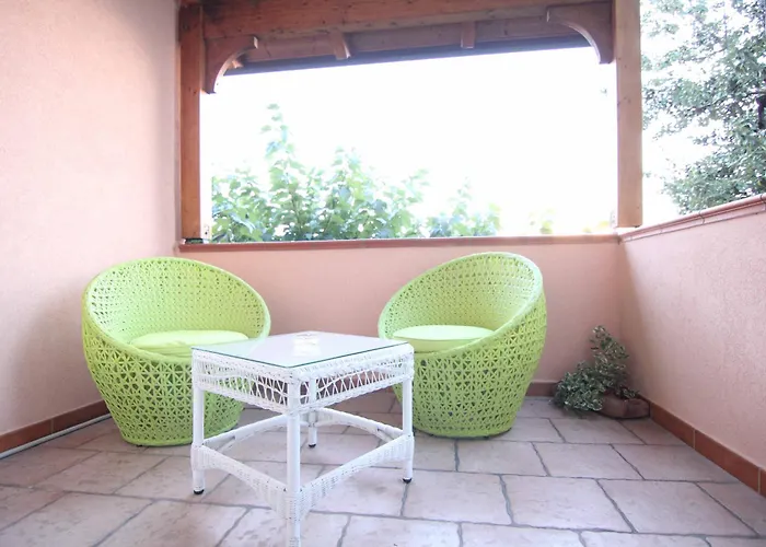 Il Giardino Delle Jacaranda 4*